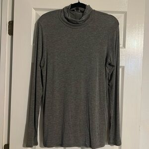 Grey loose turtleneck